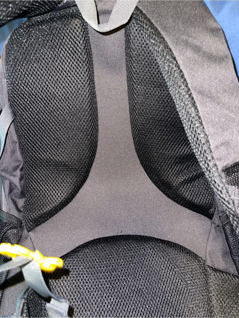 Skysper LANTC 30 Black Backpack with Yellow Accents